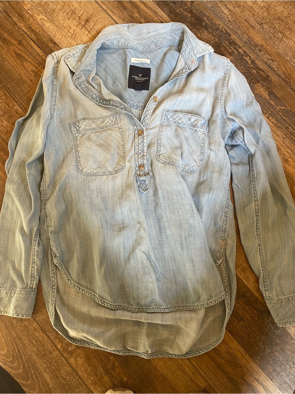 American Eagle Outfitters Light Blue Boyfriend Denim Shirt